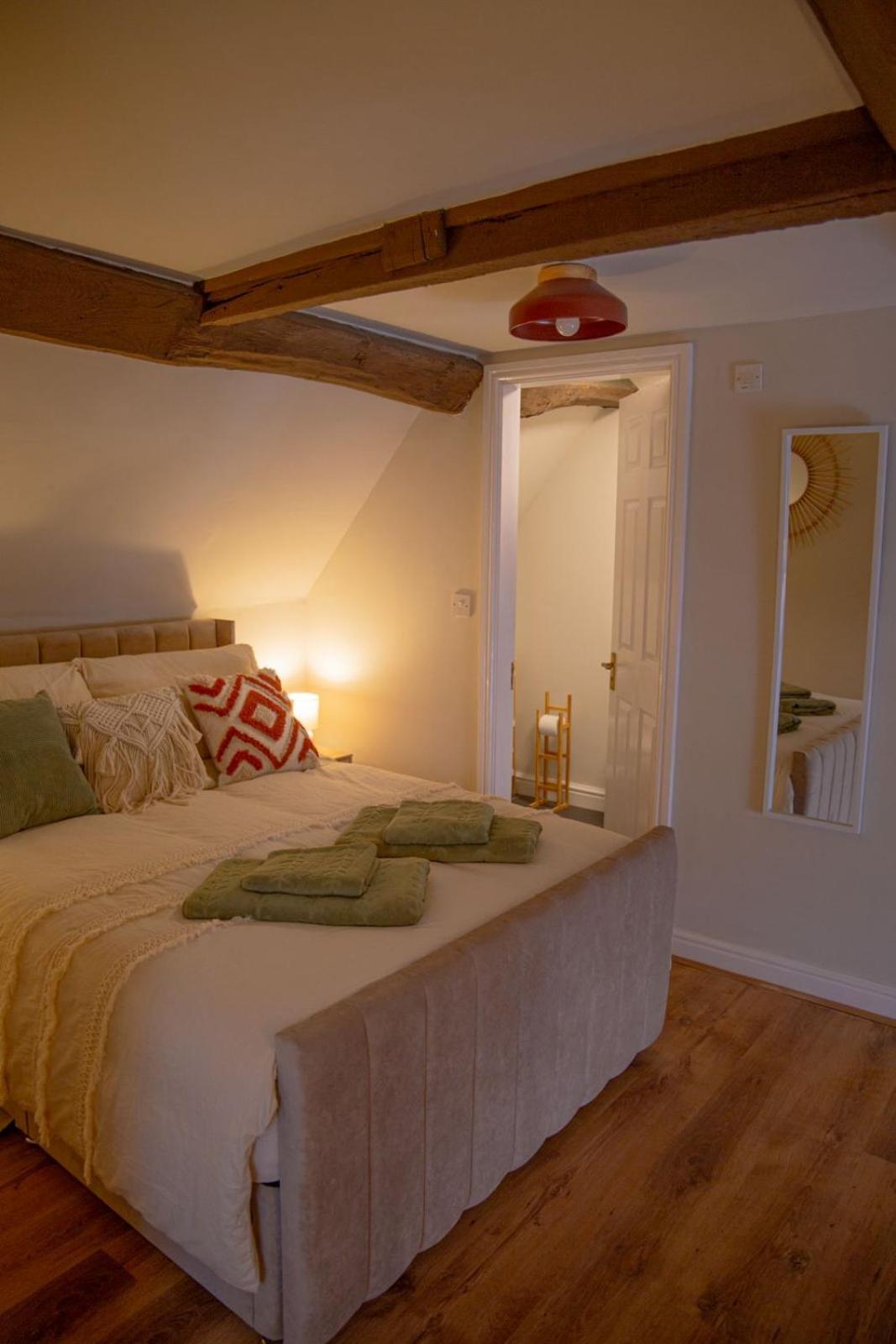 Countryside Loft In Bridgnorth Apartment Екстериор снимка